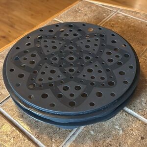 Pampered Chef Microwave Chip Maker